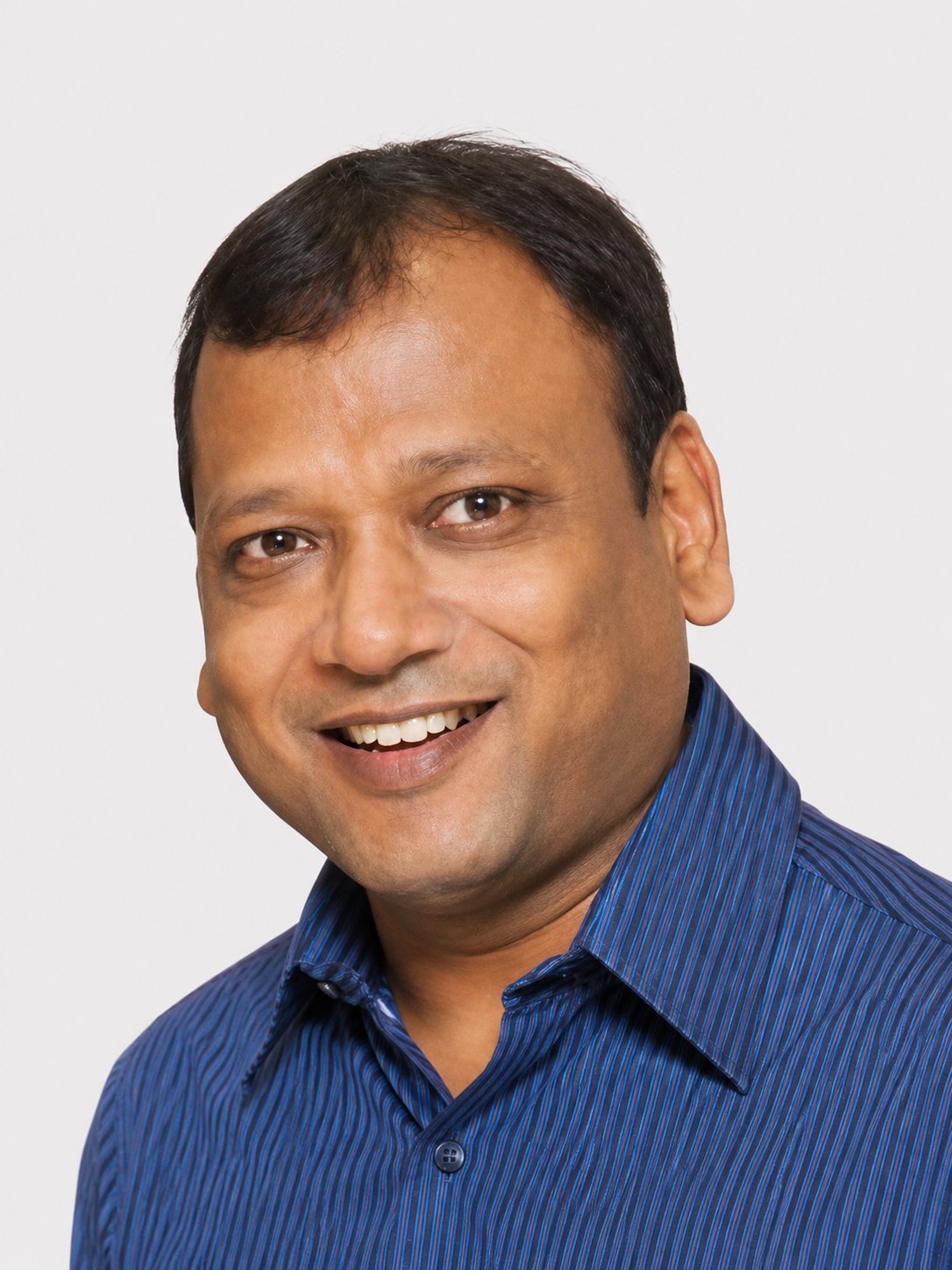 Dr Manoj Agrawal